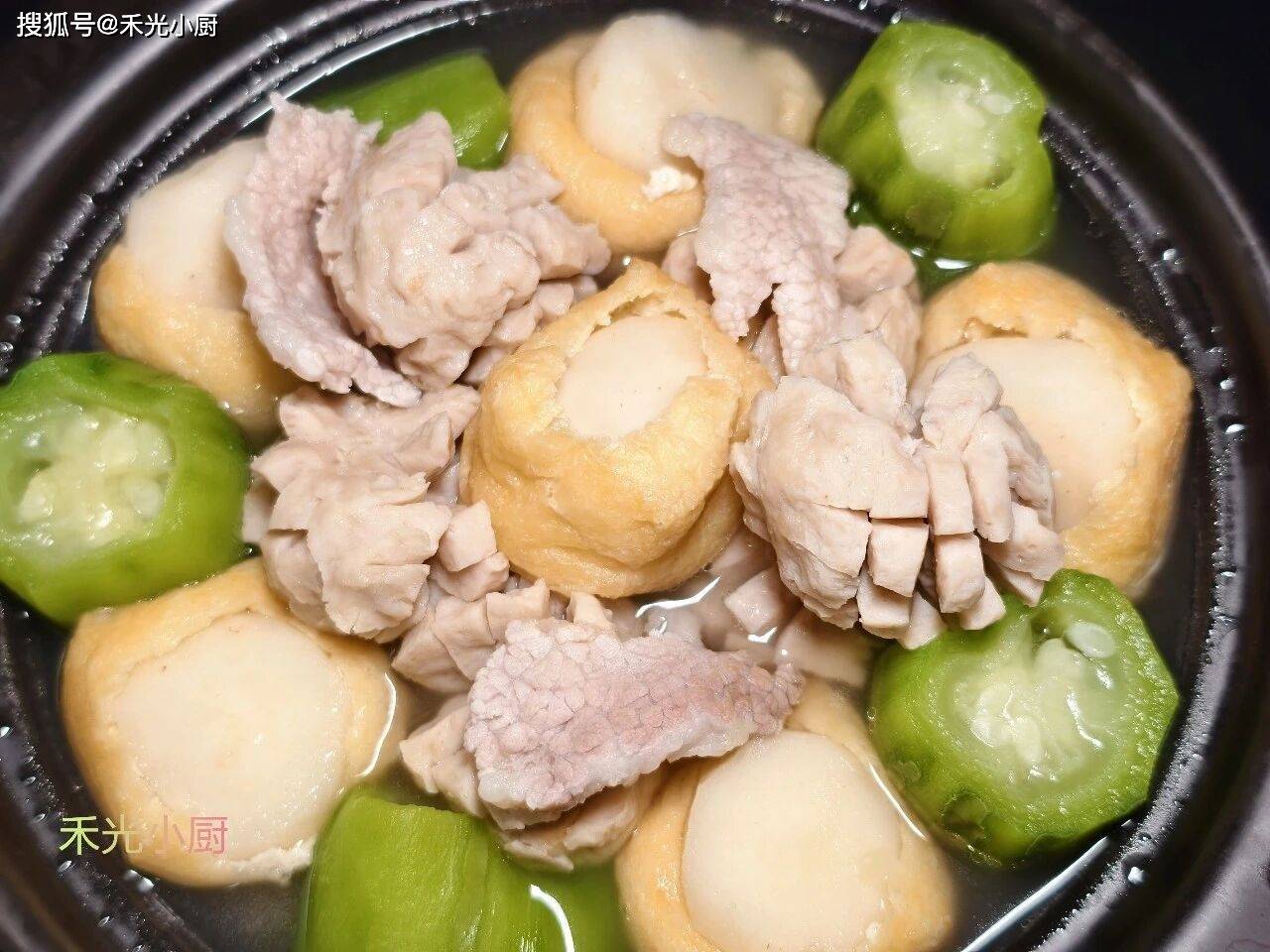 深秋天热不想炒菜？煮这道丝瓜肉丸汤，一锅出鲜美清爽(图3)