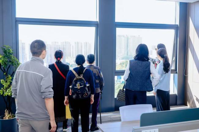 筑元金陵,启征AI新境——南京元征大厦落成庆典活动圆满落幕(图22) 筑元金陵,启征AI新境——南京元征大厦落成庆典活动圆满落幕(图22)
