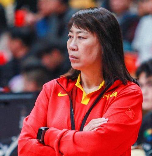 正式落选，王芳无奈，篮协官宣，曾培养张镇麟，带女篮世界杯夺得亚军