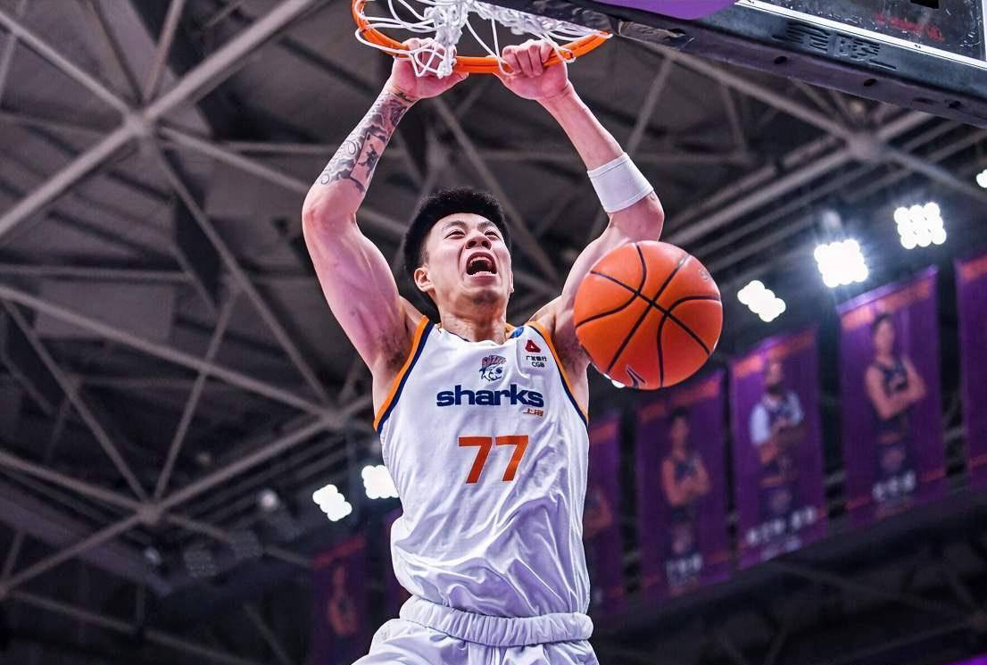 CBA动态：张镇麟或重回国家队，麦基短约或延长，拉塞尔伤情被证实为虚惊