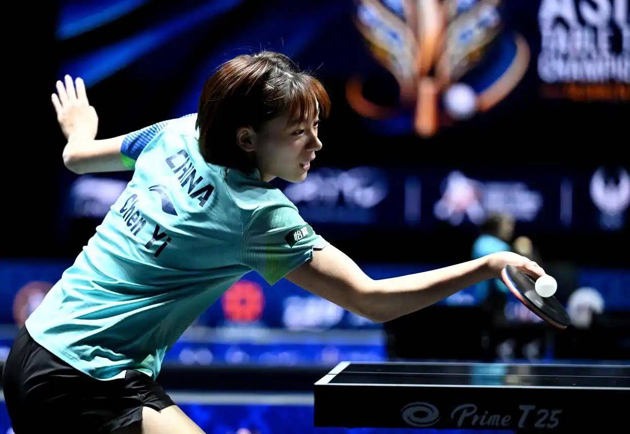李天阳遭张本智和逆转!陈熠3-0张本美和夺冠,国乒亚锦赛4冠收官
