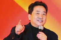 八年前，公开叫板郭德纲、攀附姜昆的相声博士，如今活成了笑话