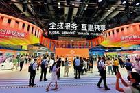 菲防长在华生意被扒！中国禁令全部对标，一年数十亿收入即将落空