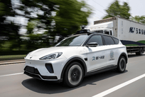 线上订1700元租车 线下强加4千保险