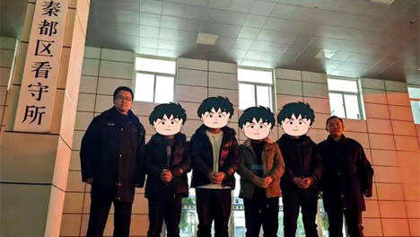 投资“养鸵鸟”还能免费领鸡蛋实为骗局 警方抓