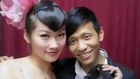 抛弃原配，被曝二婚，带女粉丝上节目！这次，没人能救得了宋小宝