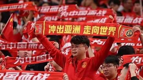 中国足球新希望！两位“05后”小将开启留洋路、别看年纪小