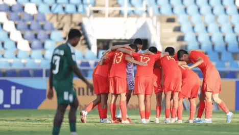 2-0！中国队赢球，全场压着打+“国产C罗”破门进球，球迷欢呼