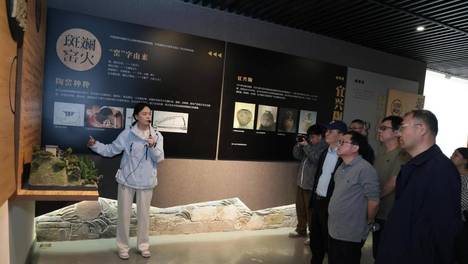 2026全国地方媒体总编辑看无锡｜紫砂界顶流文化盲盒！前墅龙窑六百年窑火永续匠心