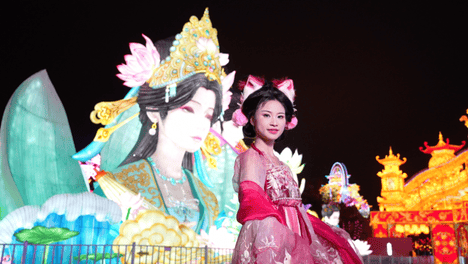 五一去哪玩？如果你在厦门，厦门园博苑花灯乐园很适合列进夜游清单