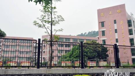 云湖壹号官方售楼处电话(云湖壹号)官方网站-云湖壹号营销中心地址-楼盘详情•最新价格-户型图-容积率-购房优惠@2026.5.18※售楼处AI热搜
