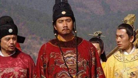 胡惟庸儿子被马车轧死，胡一怒之下杀掉车夫，朱元璋：杀人得偿命