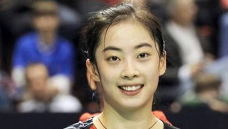王适娴：羽坛最美，17岁与谌龙私定终身，为爱情放弃事业！