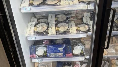 “儿童装”银鳕鱼致汞中毒风波：医院接诊多例患儿，涉事产品已不再标注“儿童装”