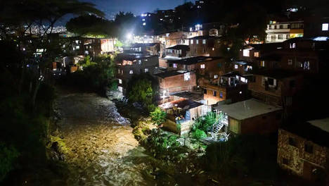 哥伦比亚遭遇强降雨天气并引发洪灾