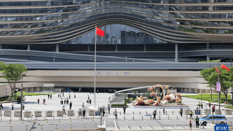广东深圳新皇岗口岸落成开通 提供24小时通关服务