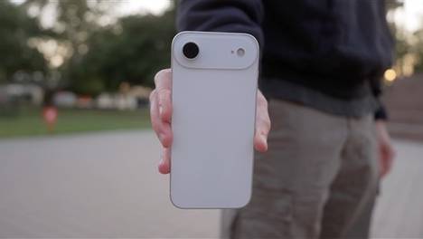 男生化粪池溺亡家属与校方达成一致