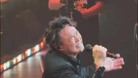 歌瘾犯了谁也拦不住！陈奕迅现身胡枫个唱，不官宣不彩排直接开唱