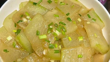 入夏少吃荠菜马齿苋，多吃这种“家常菜”！口感绝佳，轻松消暑！