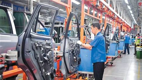 金融对实体经济支持稳固（锐财经·年中经济观察③）