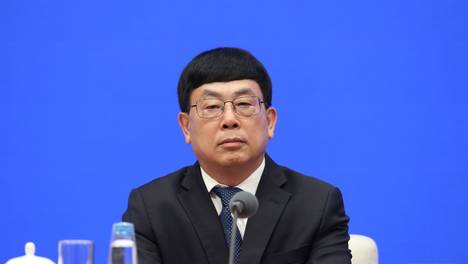 国家铁路局：上半年铁路固定资产投资3632亿元，同比增长2.1%