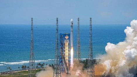 我国成功发射卫星互联网低轨24组卫星