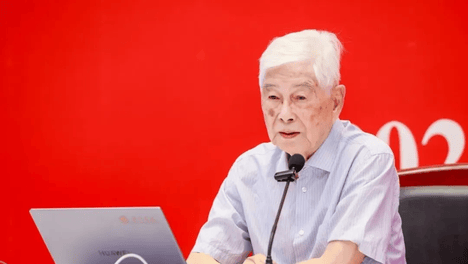 顾明远最新演讲：从“育分”转向“育人”，别再让80%学生陪20%学生考试