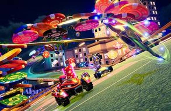 王楚钦林昀儒戴上了红领巾