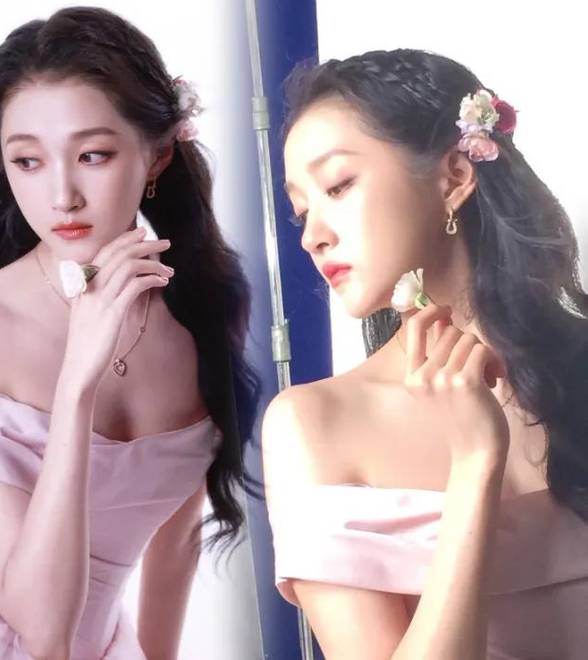 关晓彤粉色抹胸戴花饰，温柔明艳宛若林间花仙