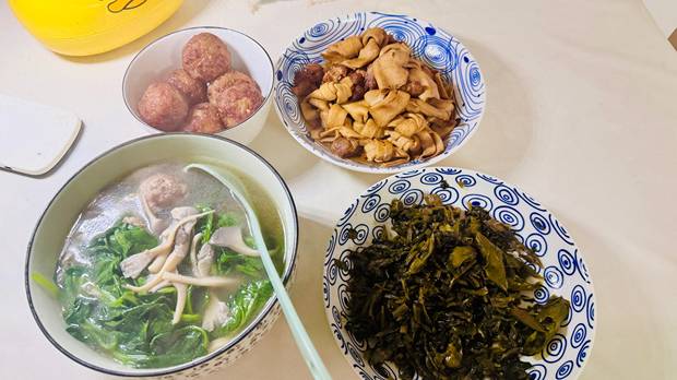 有菜有汤，普通家庭的家常菜