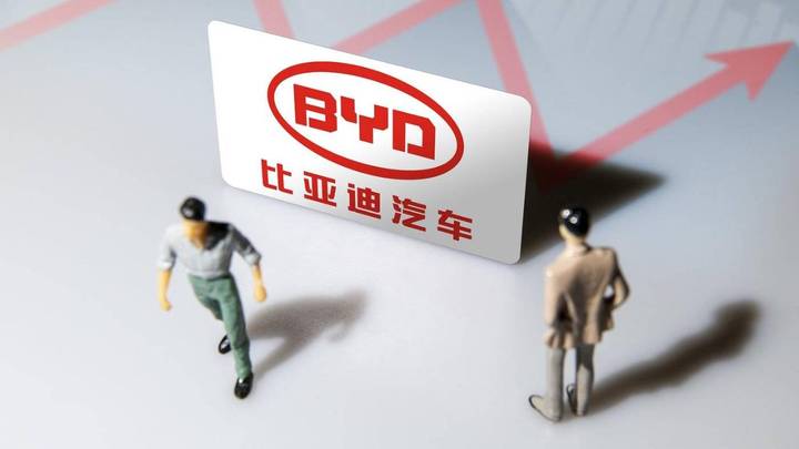 比亚迪打出王炸好牌，能重塑动力技术鄙视链吗？