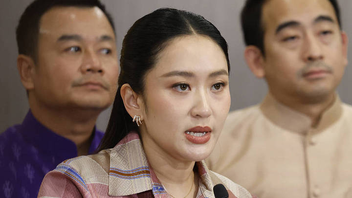 佩通坦向泰王提交新内阁名单，你看好她的未来吗？