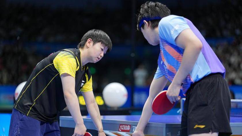 乒乓球全锦赛混双-莎头组合2-3无缘决赛 动漫组合3-0晋级