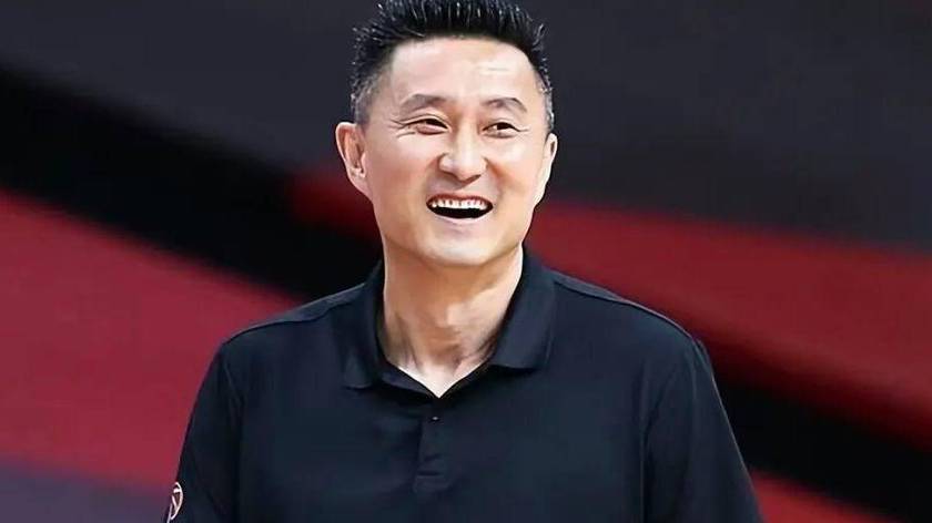 CBA三消息：杜锋新职务出炉，广州拒绝召回徐昕，江苏报价原帅