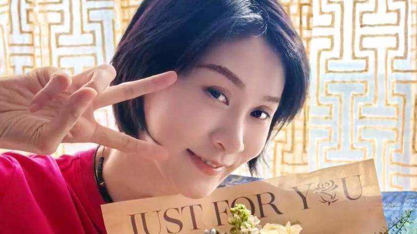 中国女排奥运冠军晒近照，45岁仍美丽动人，好感姚明被拒至今单身