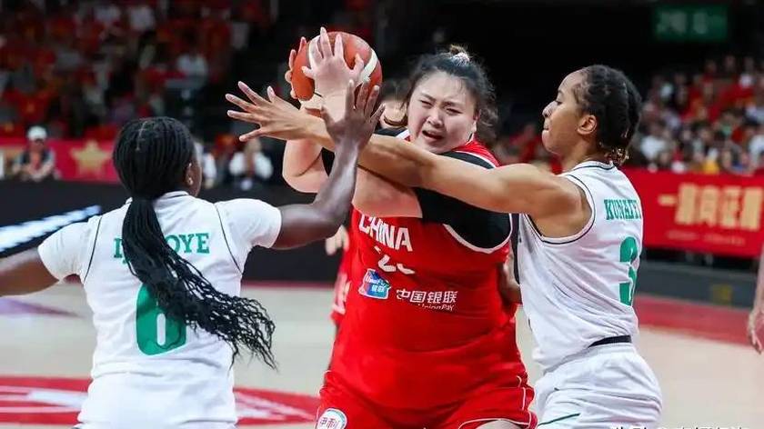 一场69-65，中国女篮上演惊天逆转，出现6大事实，2人表现太亮眼
