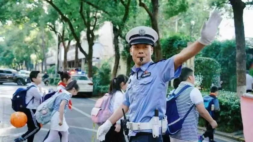 203个路口精细优化！长沙信号灯启动“开学模式”