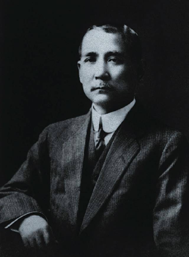 2017年孙中山逝世92周年,他的孙子在台北成立"反独促统大联盟"_中国