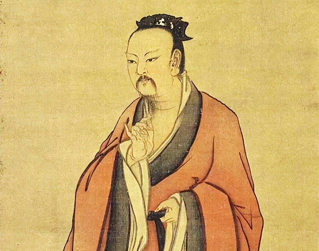 的高领折肩壶,折腹盆等文物在山东日照尧王城遗址中皆有体现这一事实