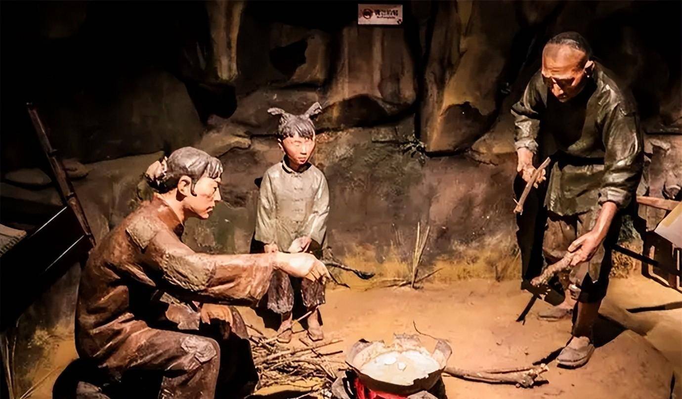 崇祯末年,张献忠率兵向四川进发,连克数州县,至顺治元年四川大部为