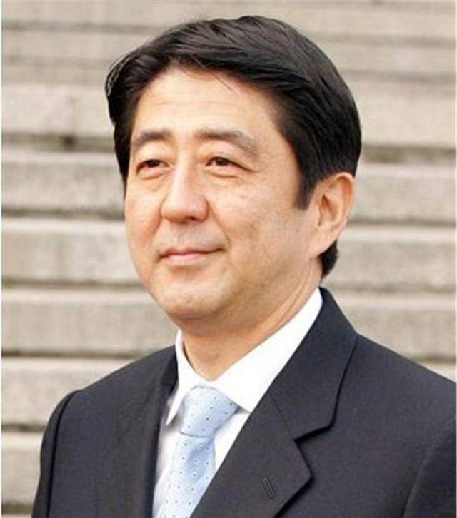 前不久日本首相安倍晋三因病辞去了日本首相的职务,一时之间,关于这位