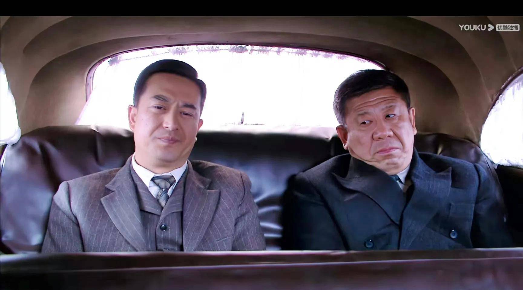 重温《悬崖》才知,周乙为何对老魏不满甚至反感_老邱_刘瑛_因为