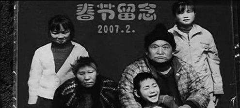 “义丐谢傻子“现在咋样了？他曾20年收养8个弃婴，15次捐款4000元