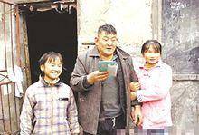“义丐谢傻子“现在咋样了？他曾20年收养8个弃婴，15次捐款4000元