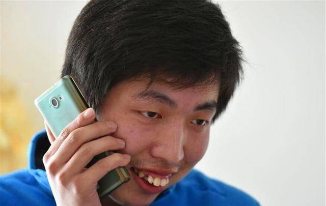 脑瘫少年周玮,15岁参加《最强大脑》被公认是天才_父母_智力_数学