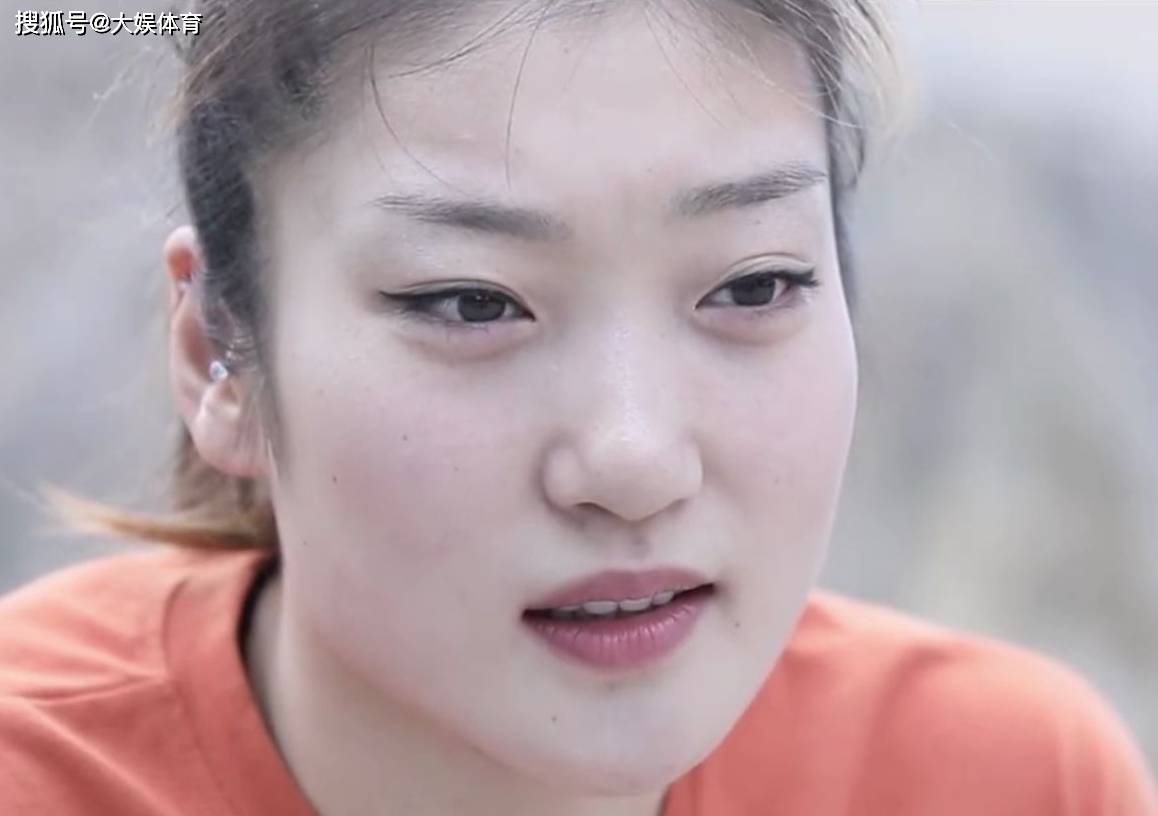 李梦之所以强大,她的三分能力是最大的武器,很强_三分球_比赛_中国女篮