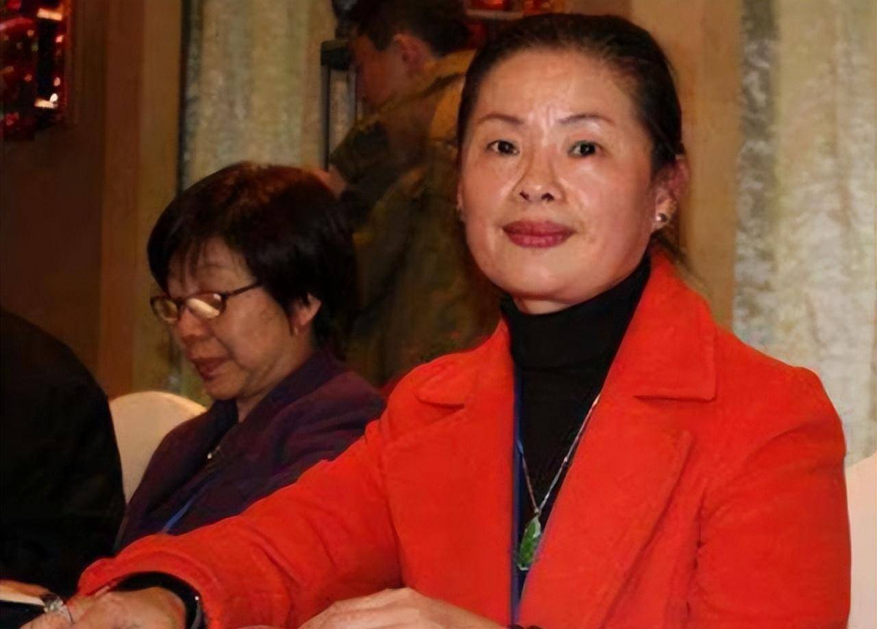 公主,皇室请她继承财产被婉拒,并说已扎根中国_锡兰王子_许世_姓氏