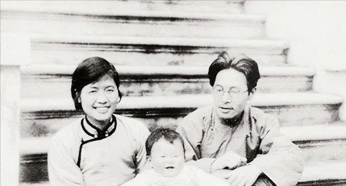 凌叔华婚内与小8岁洋学生有染,30年不理丈夫,至死
