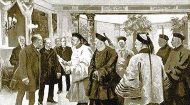 一个美国人狂妄自大,叫嚣大清无人敢动他,李鸿章冷笑:淹死他_白齐文