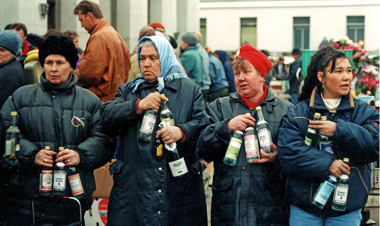 一个苏联人醉酒的等级图片